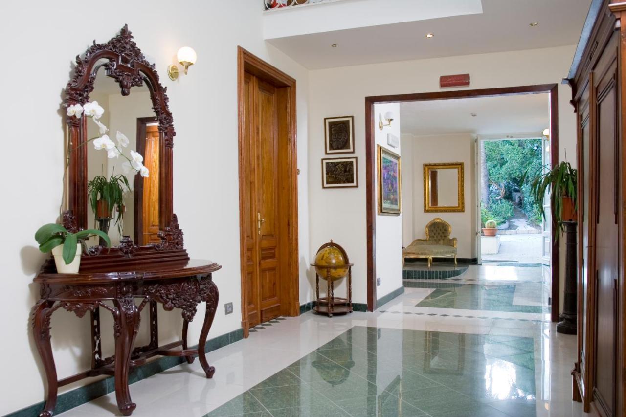 Hotel Hieracon Carloforte  Zewnętrze zdjęcie