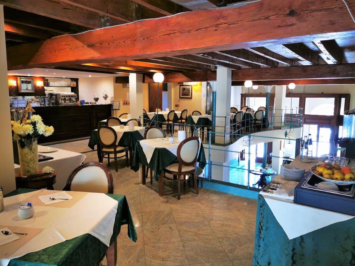 Hotel Hieracon Carloforte  Zewnętrze zdjęcie